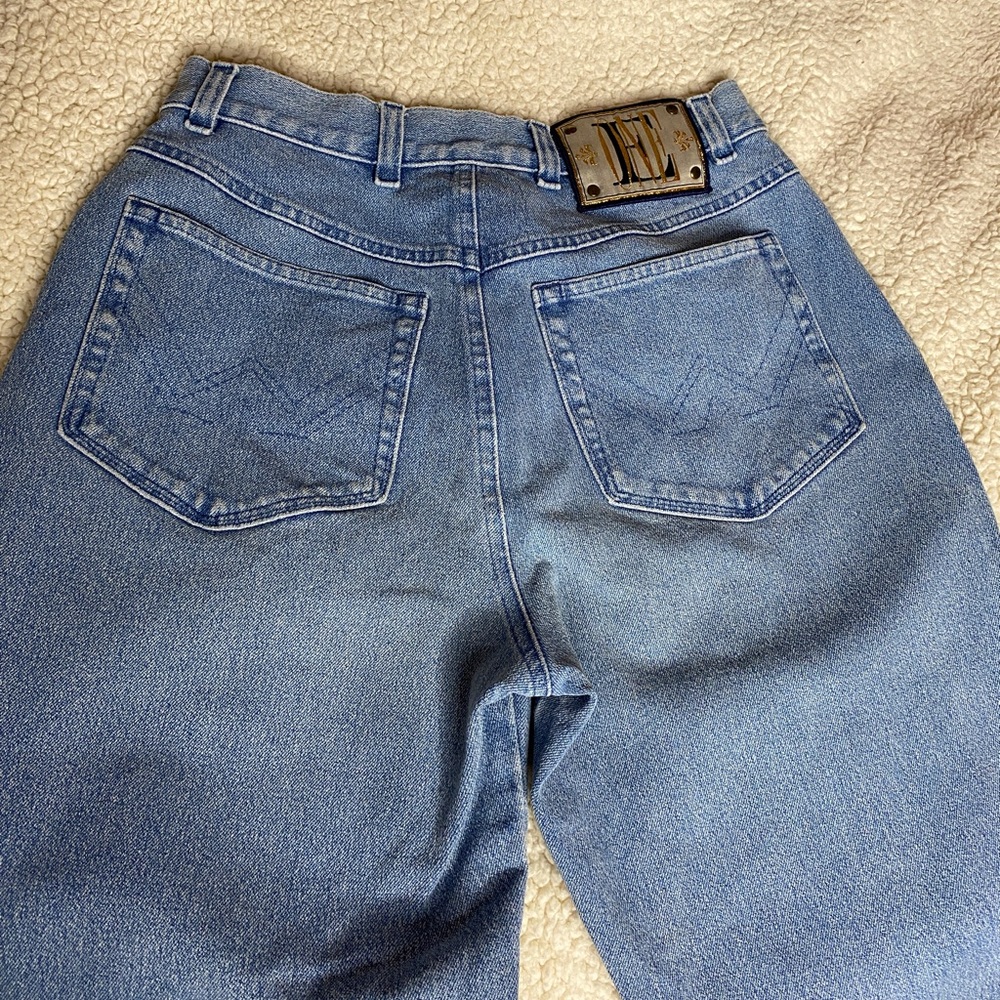 ESCADA Vintage Denim High Rise Jeans 5 Pocket Pants - Picture 7 of 16